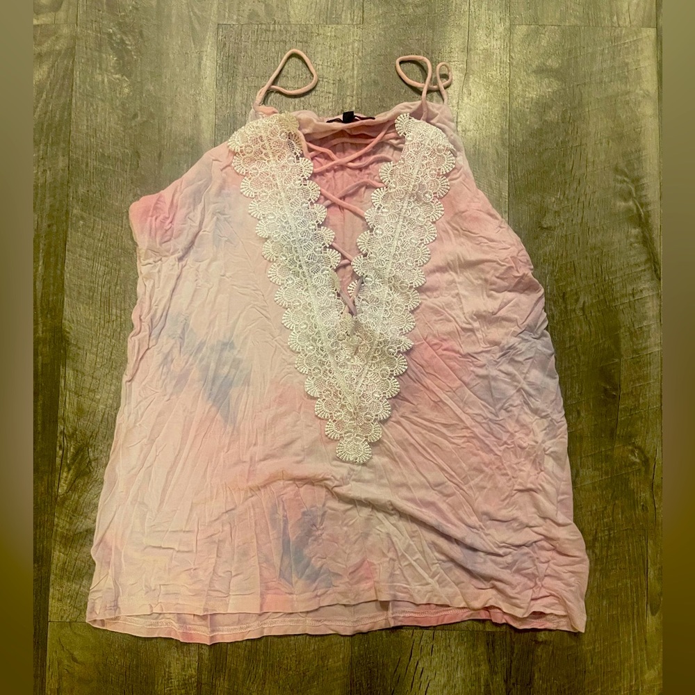 Low plunge neck, spaghetti strap tank top, tie-dyed with lace detail, size large